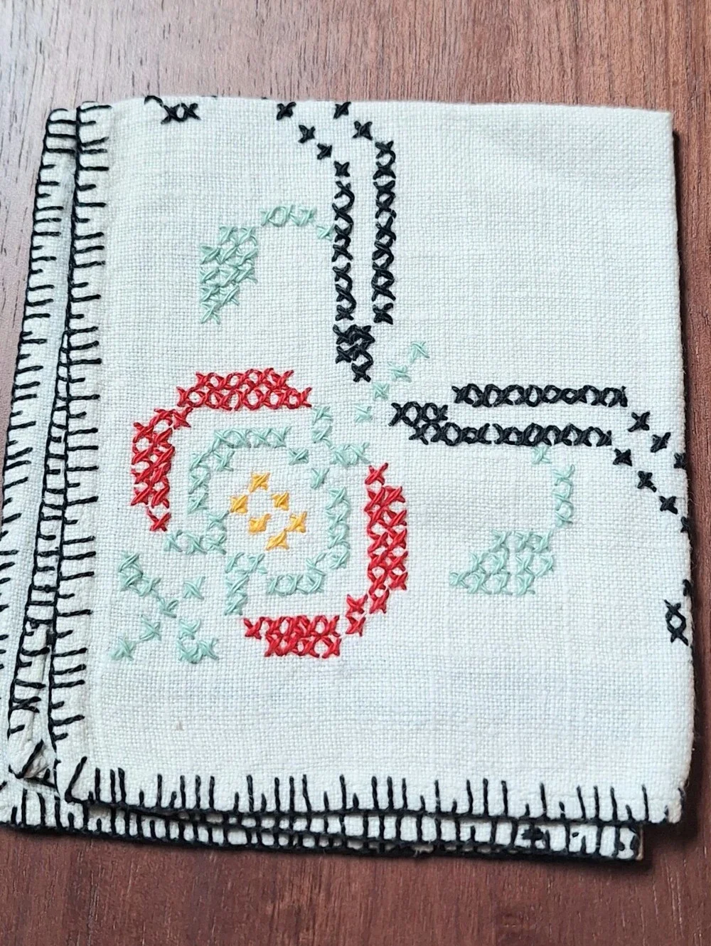 Vintage Handmade Embroidered Floral Linen Napkins Set of 4, Ivory